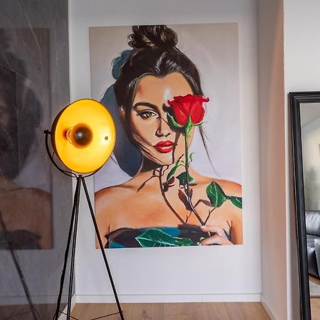 RüSuite XL I 2-Zimmer Apartment I Balkon I Netflix Essen Exterior foto
