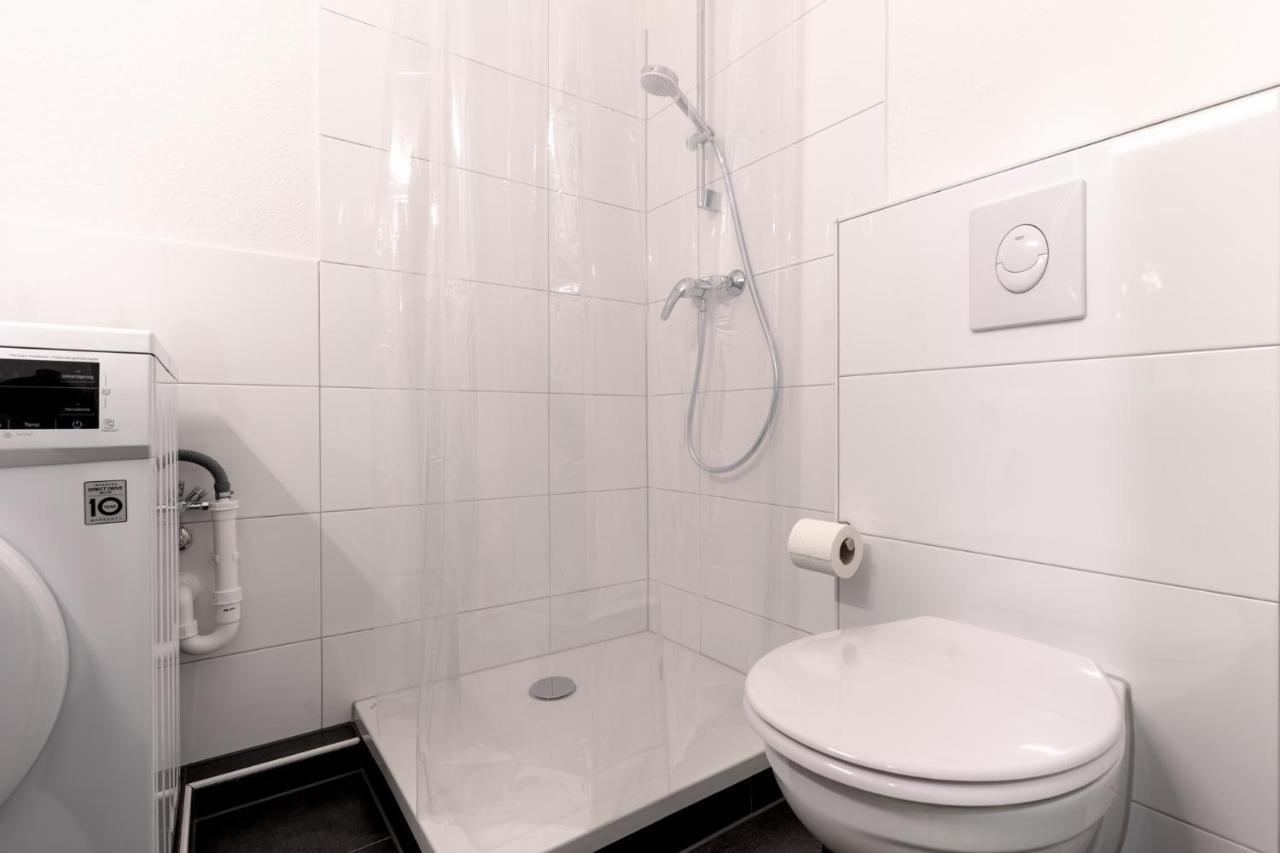 RüSuite XL I 2-Zimmer Apartment I Balkon I Netflix Essen Exterior foto